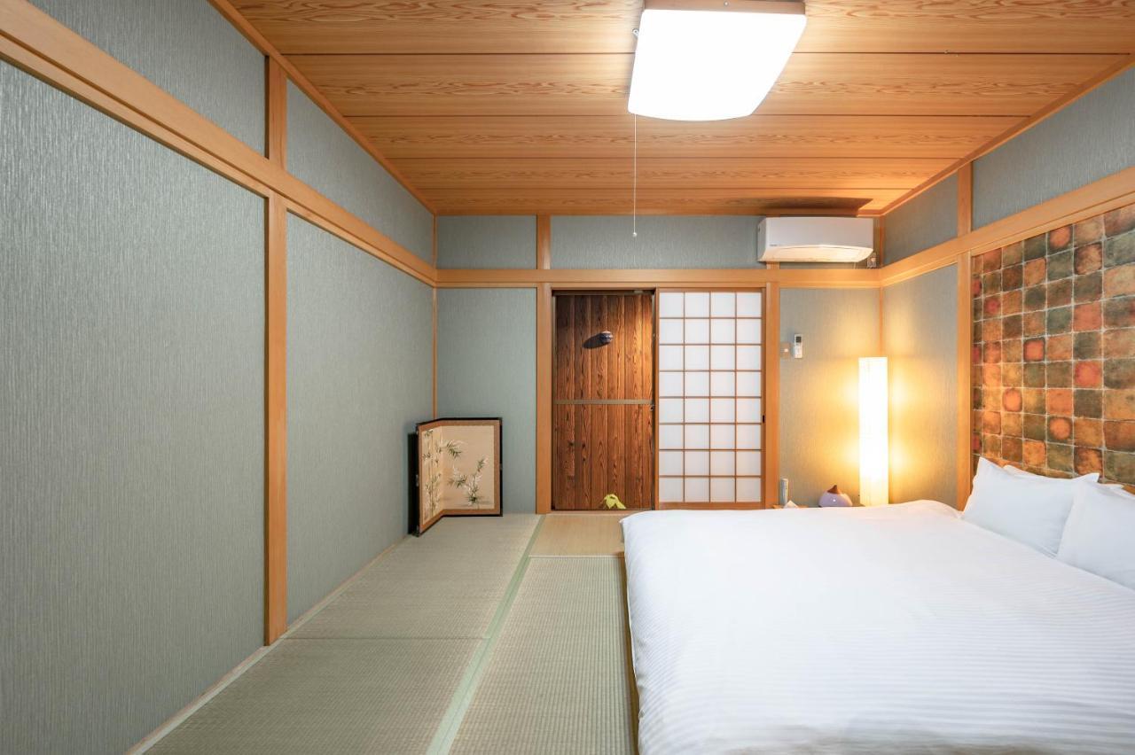 Kamo River J~House Kyoto Bagian luar foto