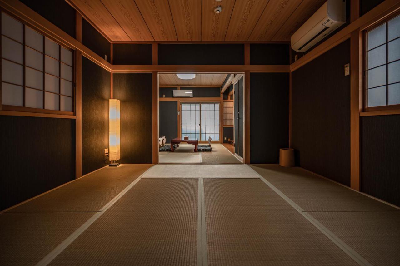 Kamo River J~House Kyoto Bagian luar foto